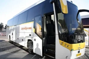 ایستگاه اتوبوس مشاهیر به راه آهن