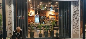 کافه فست فود هیگر