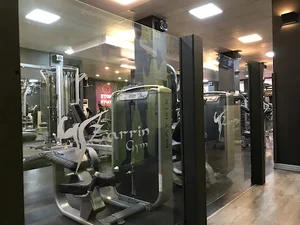باشگاه ورزشی زرین
