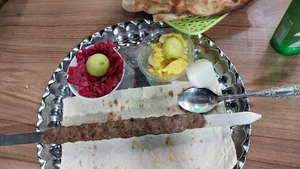 کباب سرای آریانا