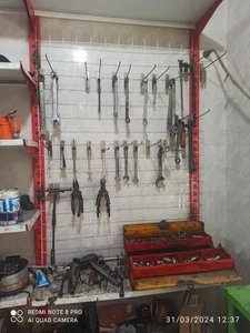 تعمیرگاه تخصصی مکانیکی و جلوبندی کاردان خودرو 5