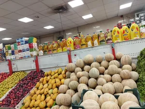 بازار میادین میوه و تره بار شهرداری ونک 5