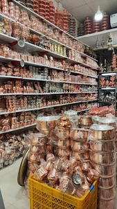 فروشگاه صنایع دستی مس طاها