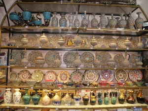 تزیینات و کادویی گالری ایرانیان