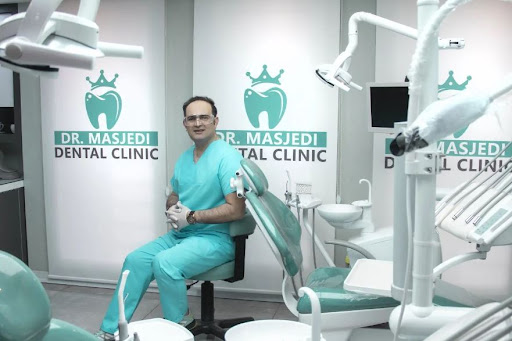 Dr Omid Masjedi کلینیک دندانپزشکی دکتر امید مسجدی