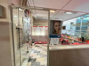 عینک سازی عمار طرف قرارداد بانکها 5