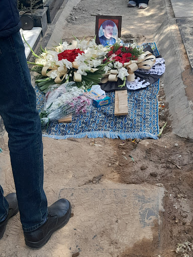 قطعه ۷۴