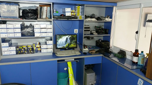 خدمات برق اتومبیل نیکنام