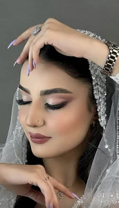 سالن زیبایی حلماvip