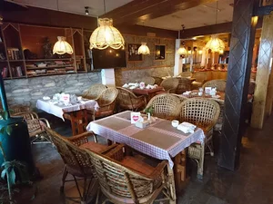 Chilly Bar & Restaurant