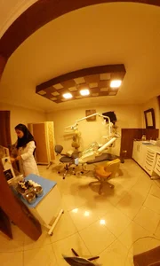 دکتر علیرضا نجفی