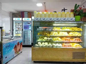 آبمیوه و بستنی لیمون
