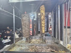 ساندویچ بهروز اصلی
