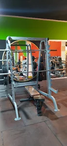 Zeus Gym | باشگاه بدنسازی زئوس