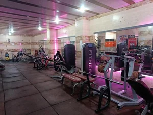 باشگاه بدنسازی مهرزاد 3