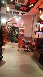 کافه الیت