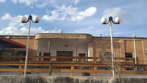 اقامتگاه بومگردی عمارت عباسی