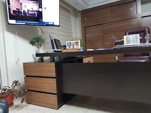 دکتر بهنام منصوری