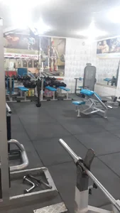 باشگاه بدنسازی پوریا درچه