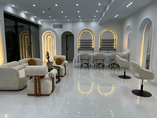 سالن زیبایی روژه