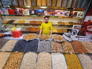 آجیل افروغ شعبه ۱