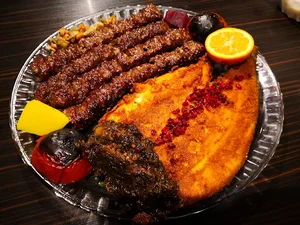 دهكده غذاى متقى