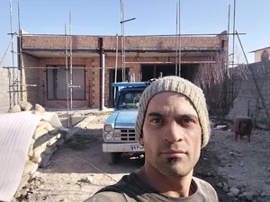 ملک آباد