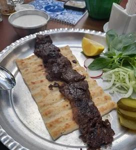کافه رستوران ویژه کهن