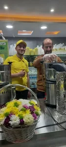 آبمیوه بستنی خاله قزی 4