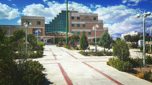 کتابخانه شهید شاهچراغی