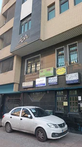ساختمان آذر
