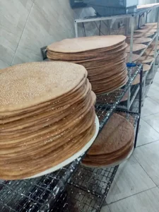 خشکه پزی و نان سنتی معراج 3