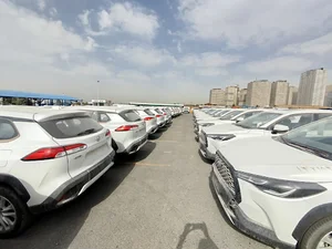 نمایندگی تویوتا - 2137 نگین تندیس الماس