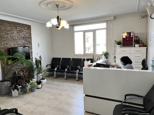 مطب دندانپزشکی دکتر علیالی