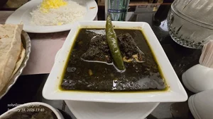 رستوران سنتی قوام 5