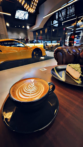 Monza Cafe & Gallery