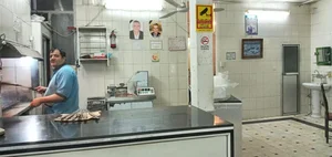 کبابی گذر قلعه 5