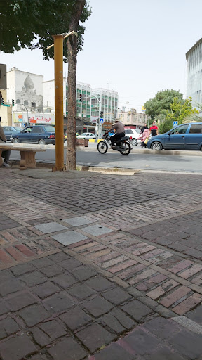 پاساژ امام خمینی (فروشگاه پرشیا)