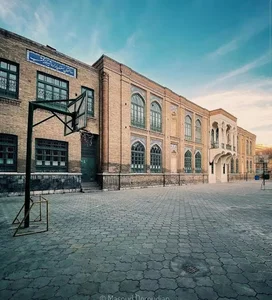 دبیرستان دخترانه اندیشه فردا