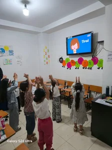 آموزشگاه زبان گفتمان 5