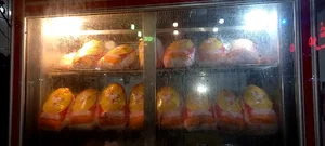 مرغ فروشی سیده