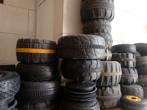 مرکز تعمیرات و فروش ماشین شارژی الکتروکام