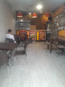 پیتزا نیکان