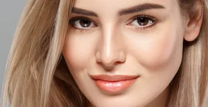 انواع پروتز گونه چگونه انجام می شود؟ جنس پروتزهای گونه چیست؟ | معرفی تخصصی  ژل های هیالورونیک اسید ، انواع بوتاکس و مزو تراپی ها در نیک مد
