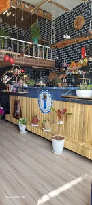 کافی شاپ چمپیون