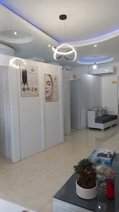 کلینیک پوست مو و زیبایی لوناس