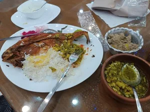 رستوران بندر 5