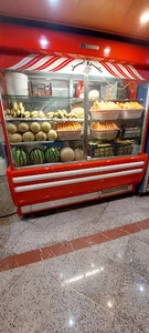 آبمیوه و بستنی فروشی شهرشب