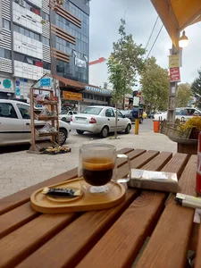 کافه ایرونی فومن