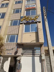 کلینیک دندانپزشکی دکتر مجید رزمجو 4